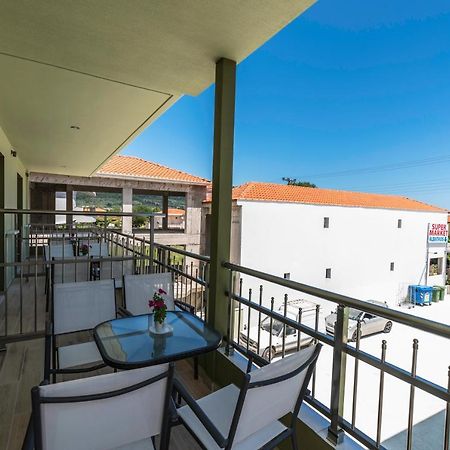 סקאלה פוטאמיאס Albatros Apartments מראה חיצוני תמונה